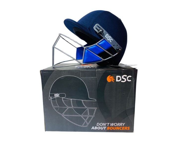 Cricket Helmet DSC